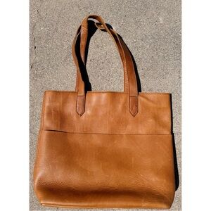 Duluth Trading Co. Leather Purse